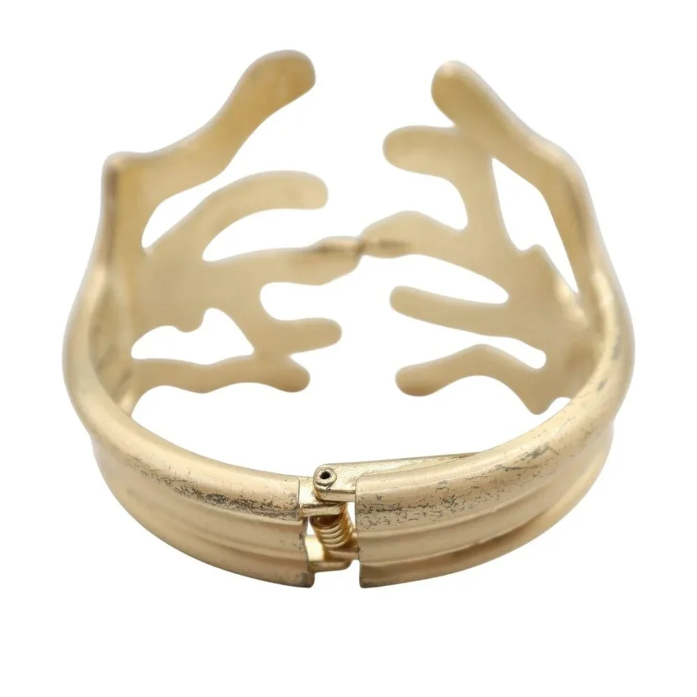 Gold Tone Seaweed Coral Clamper Cuff Bracelet Coastal Beach Nautical Preppy
